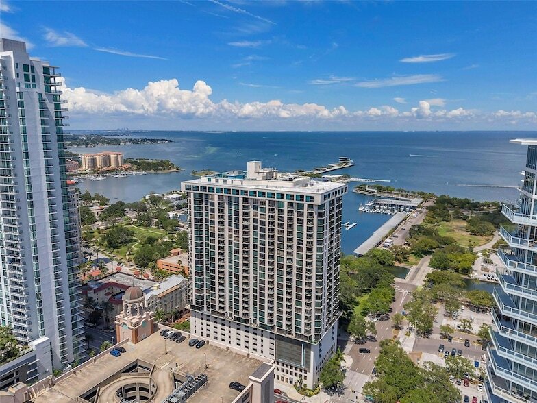 Foto principal - 1 Beach Drive SE Unit 1614