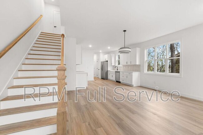 Foto del edificio - 2109A 14th Avenue North