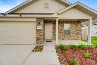 Building Photo - 3110 Spanish Oak Ln