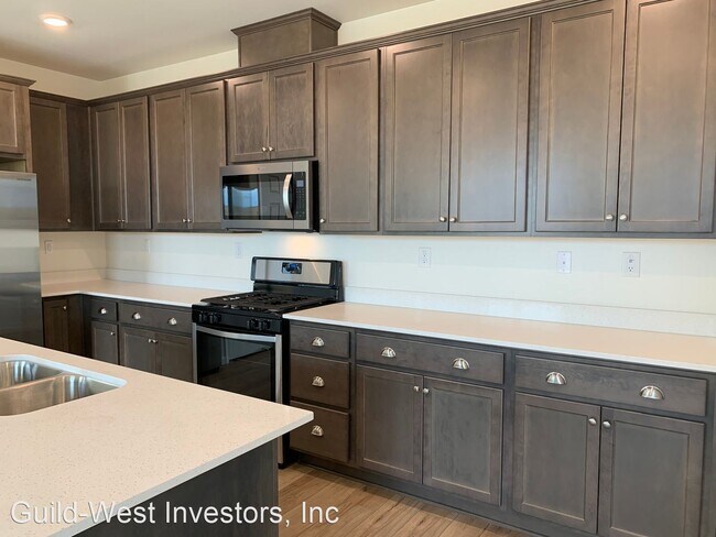 Building Photo - 3 br, 2 bath House - 4547 Butterfly Ridge