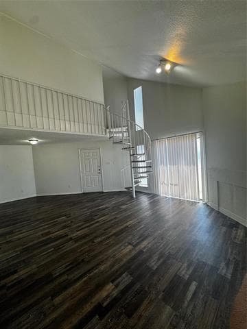 Foto del edificio - 3536 W Buckingham Rd