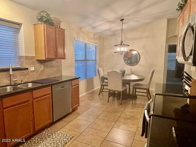 Foto del edificio - 21624 N 46th Pl