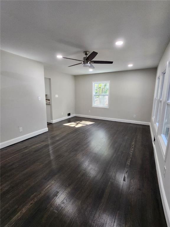 Foto del edificio - 2162 Polar Rock Pl SW