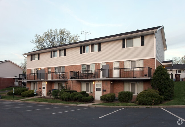Colonial Hills Apartments Akron Oh Primary Photo Colonial Hills Apartments