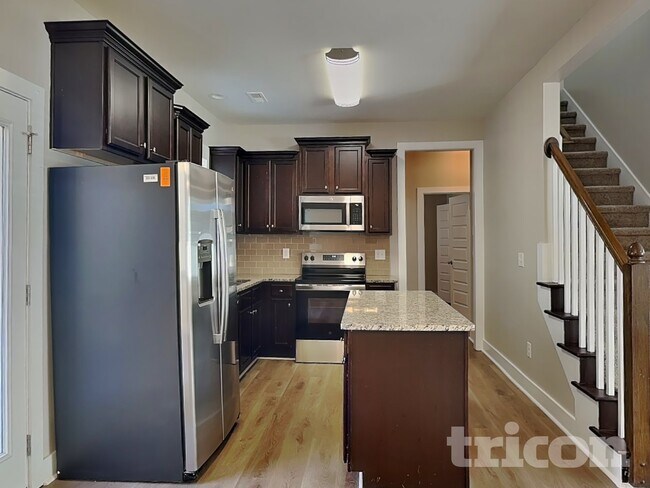 Foto del edificio - 8 Golden Crk Trl