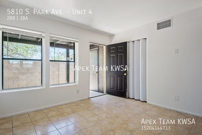 Foto del edificio - 5810 S Park Ave