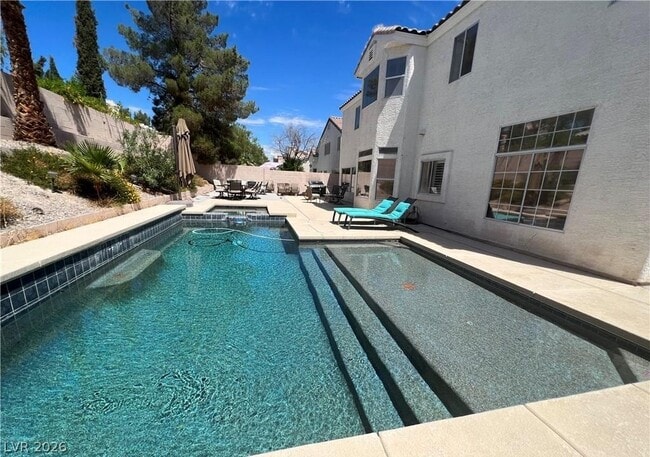 Building Photo - 7611 Cougar Creek Cir