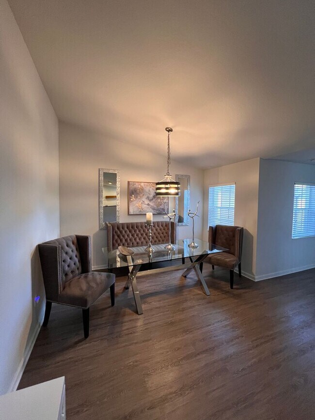 Foto del edificio - Now available! Ready-to-move-in condo in Sanford!