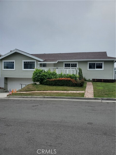 Primary Photo - 247 Ocean View Ave