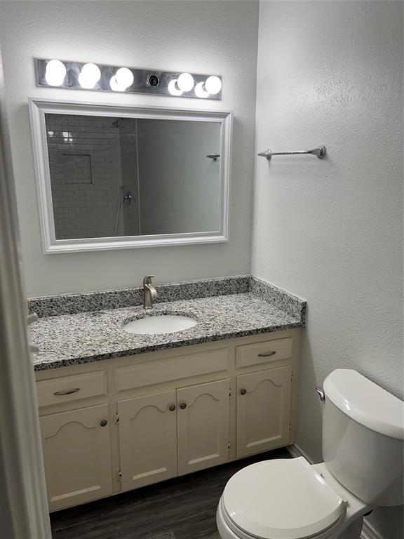 Foto del edificio - 507 Hilltop Ln