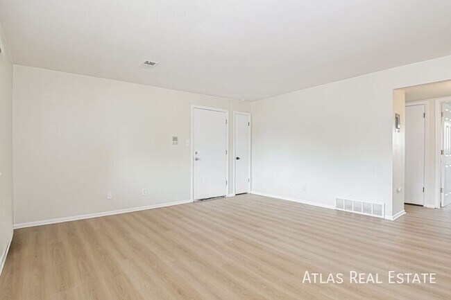 Foto del edificio - 9401 W 65th Ave