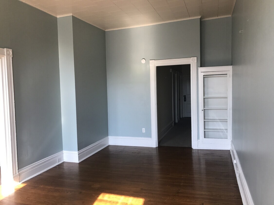 Foto principal - 122-122 N Hanover St