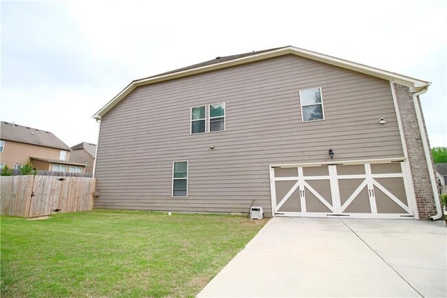 Building Photo - 1143 Park Hollow Ln NE