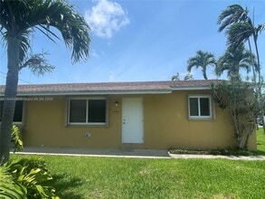 Building Photo - 25450 SW 107th Ave