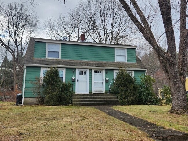 Building Photo - 5 Ray St