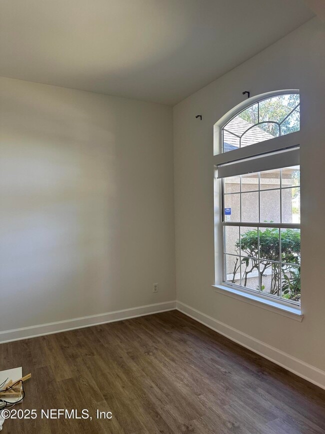 Foto del edificio - 12265 Marbon Estates Ln E