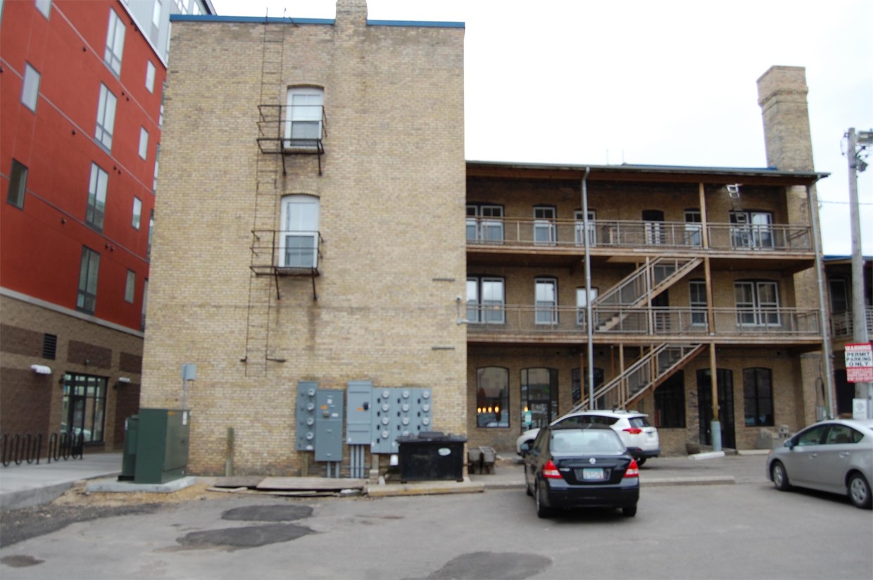 Foto del edificio - 507 E Hennepin Ave