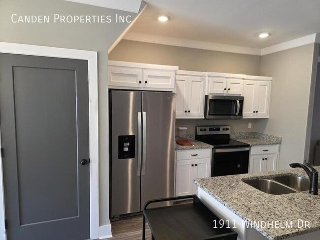 Photo - 1911 Windhelm Dr Townhome