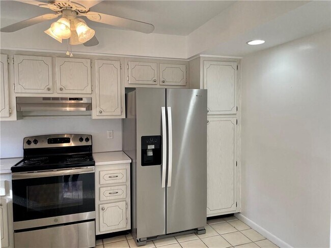 Foto del edificio - 2420 Deer Creek Country Club Blvd