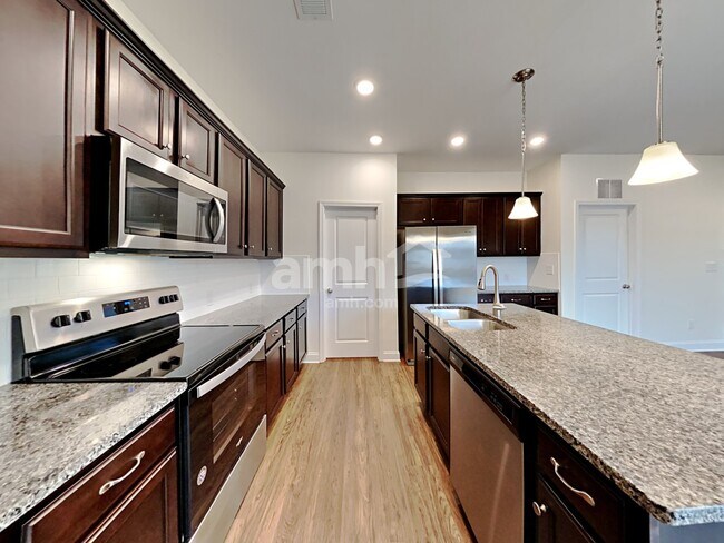 Foto del edificio - 4809 Weber Ct