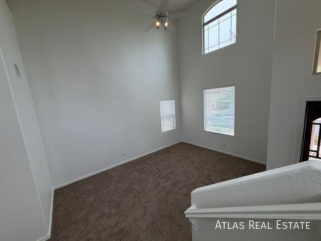 Building Photo - 37 W Camino Rancho Palomas