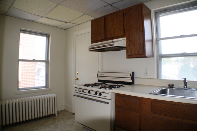 Foto del edificio - 703 W Haverford Rd