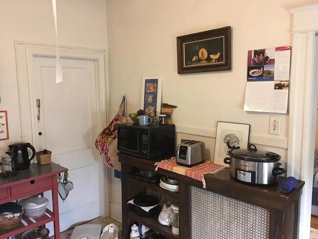 Foto del edificio - 308 E 33rd St