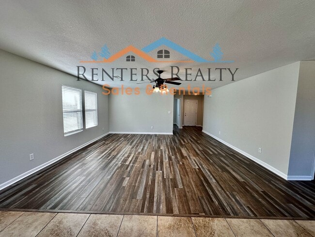 Building Photo - 3 Bedroom House in Harvest