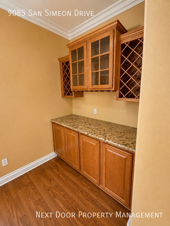 Building Photo - 9085 San Simeon Dr