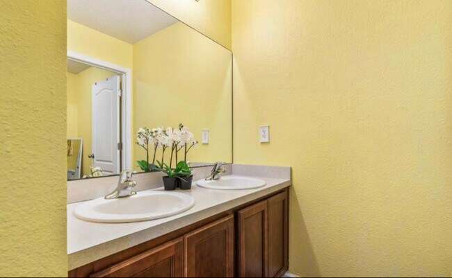 Foto del edificio - 95062 Cheswick Oaks Dr