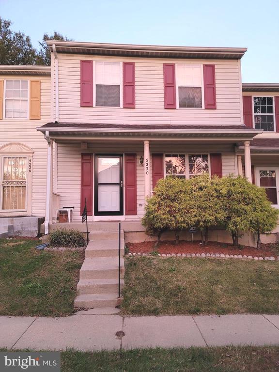 Foto principal - 5230 Daventry Terrace