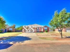 Building Photo - 2908 City View Ct