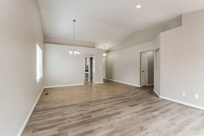 Building Photo - 4053 W 5075 S