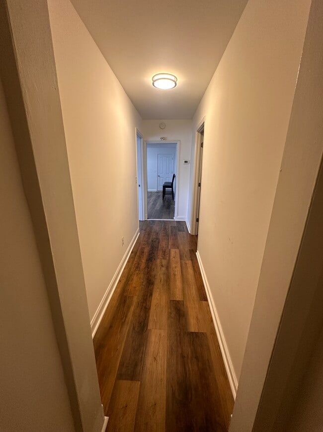 Foto del edificio - 4833 Belair Rd