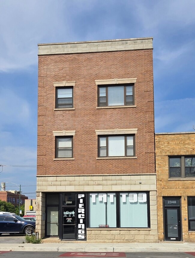 Building Photo - 2350 W Grand Ave