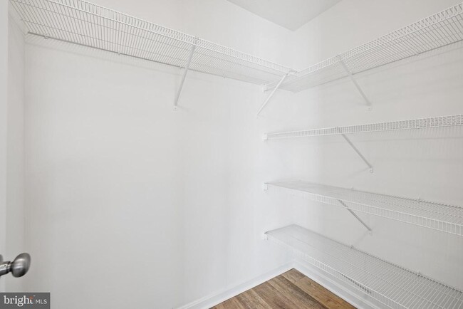 Foto del edificio - 3005 Clinton Ave