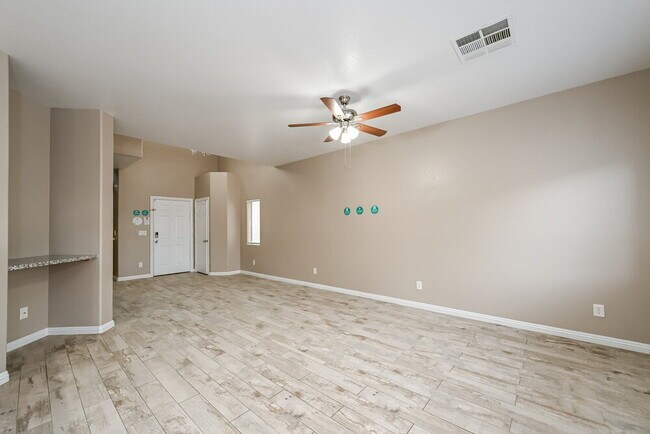 Foto del edificio - 9054 Herring Cove Ave