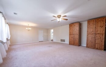 Building Photo - 9804 47th Ave