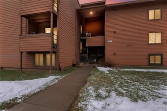 Building Photo - 325 Village Blvd N