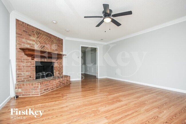 Foto del edificio - 8866 Quailwood Cove