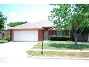 Building Photo - 325 Angelina Dr
