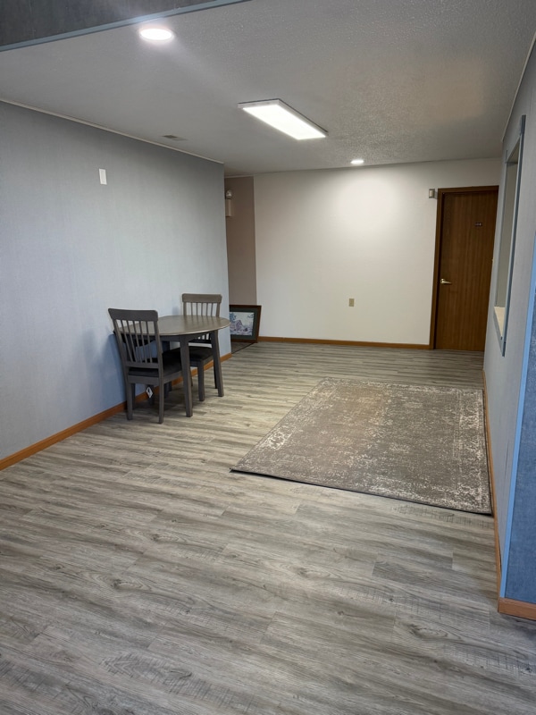 Foto del edificio - 604 S Polk St