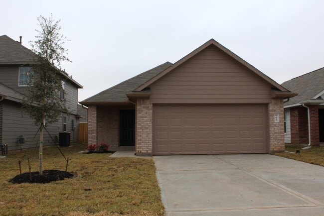 Building Photo - 5627 Plantation Forest Dr