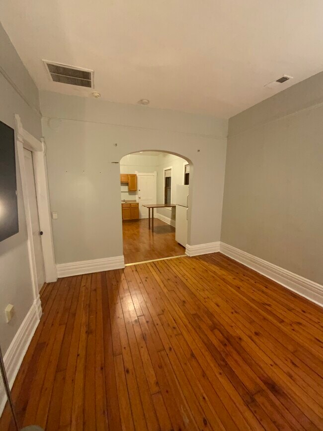Foto del edificio - 2536 W Shakespeare Ave