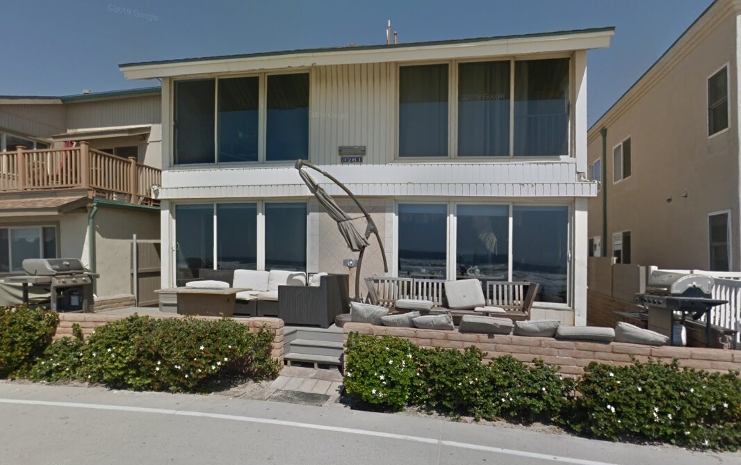 Primary Photo - 3261 Ocean Front Walk