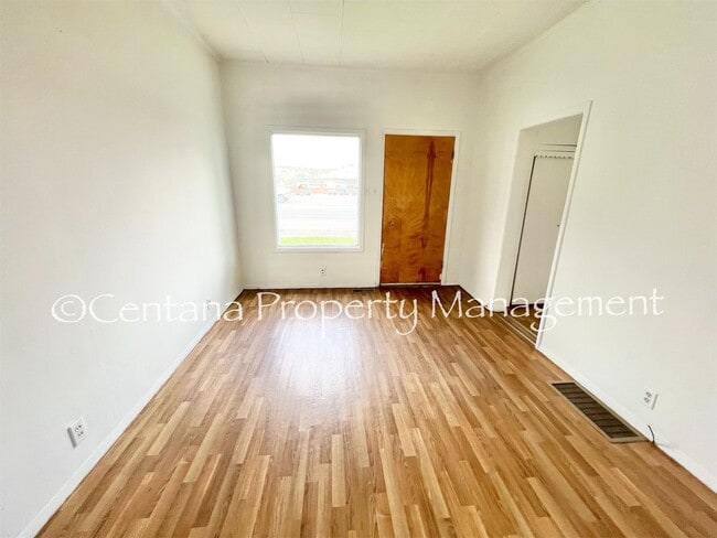 Building Photo - Quaint 2 bedroom home in Anaconda!