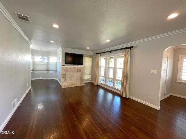 Building Photo - 529 N El Molino St