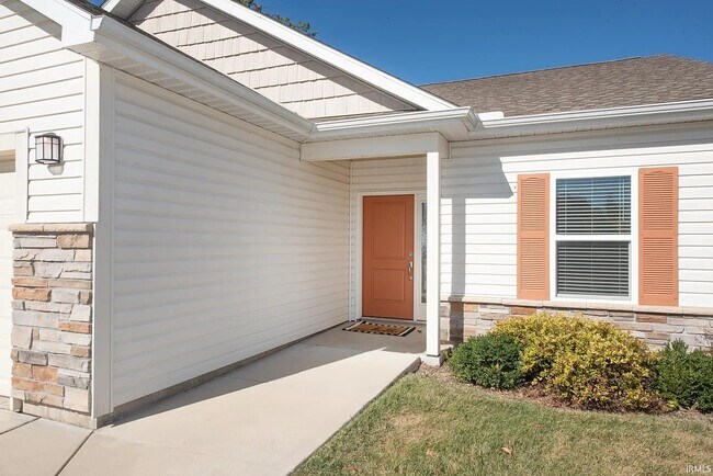Foto del edificio - 3350 Marlton Ct