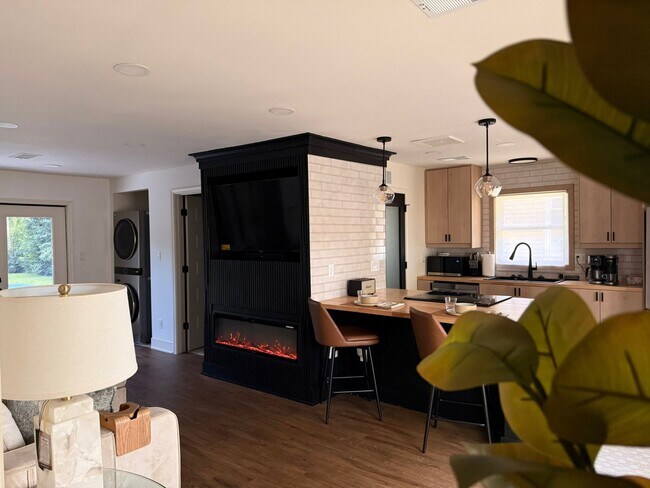 Foto del edificio - 5270 N 57th St