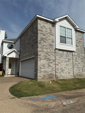 Building Photo - 3826 Brandon Park Dr
